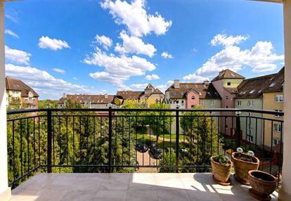 3 pokoje, 69,7m², garaż, balkon, osobna kuchnia !