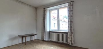 4-pokojowe mieszkanie na rembertowie