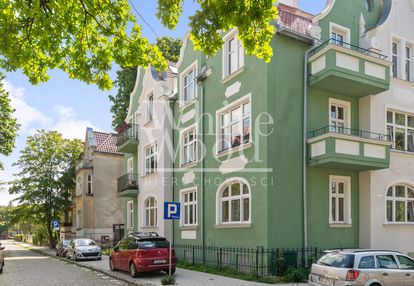 Adaptacja strychu na mieszkanie 3 pok, wrzeszcz
