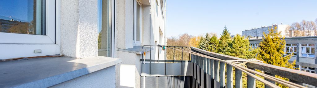 M3 z balkonem w świetnej lokalizacji, do remontu