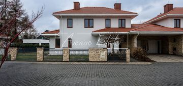 Bliźniak 164 m² w stanie develop. k/ piaseczna