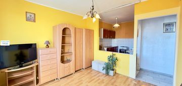 3 pokojowe mieszkane do remontu- piekoszowska