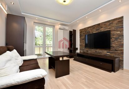 W pełni wyposażone z klimatyzacją 2 pokoje+kuchnia