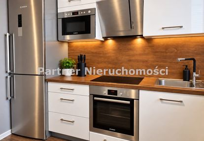 3 pokoje, 57m2,balkon,3 piętro