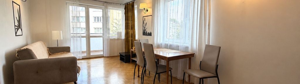Przestronne / widne / dobra lokalizacja / balkon