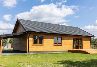 Klimatyczny dom wśród lasów, dąbrowa
