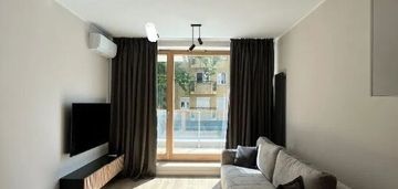 1 pokojowe mieszkanie  ul. domaniewska mokotów