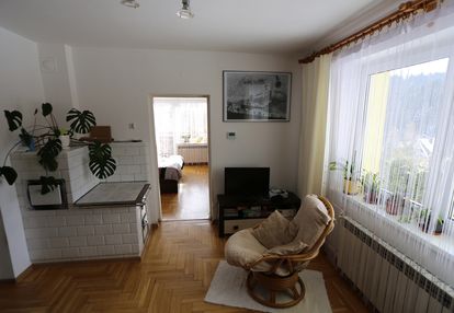 Dom 3 kondygnacyjny z ogrodem i garażem