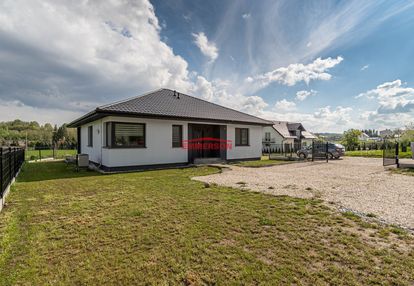 Spokojna okolica, do wejścia