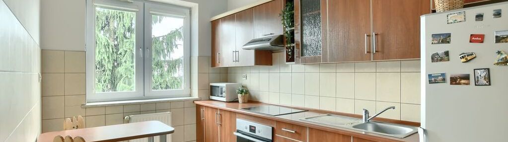 2 oddzielne pokoje, 1 piętro, ul. legionów, 2007r.