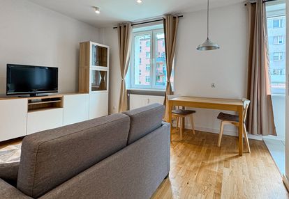 2 pokoje po remoncie w 2021 roku, centrum gdyni
