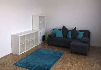 Dwa pokoje z oddzielną kuchnią, po remoncie
