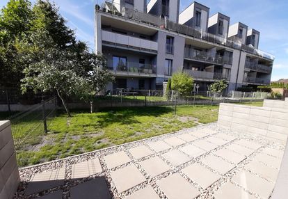 50m2 ogród z tarasem*garaż*komórka*gotowe