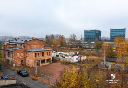 Grunt wraz z budynkiem biurowym w centrum katowic