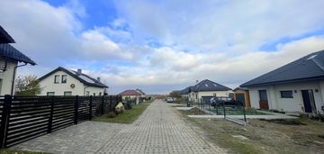 Uzbrojone, słoneczne działki blisko gdańska!