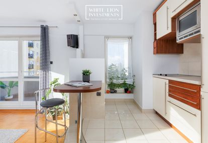 Przytulne 2 pokoje z aneksem i balkonem - ochota