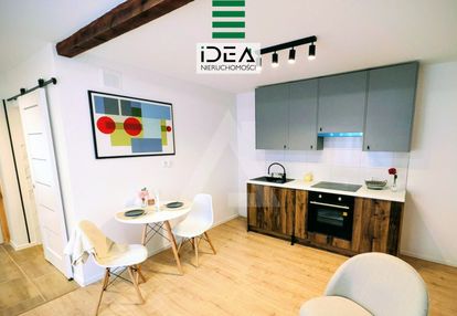 2-pokojowe mieszkanie z ogródkiem w samym centrum!