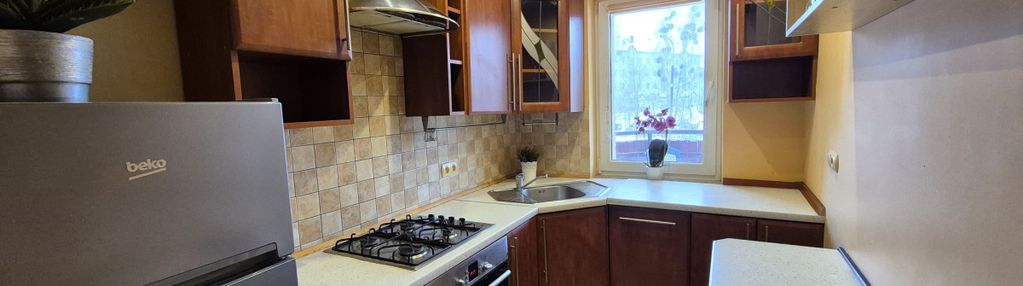 Funkcjonalne 3 pokoje na 1 piętrze + 2 piwnice