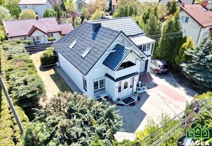 150 m2 dom z ogrodem zimowym i 70 m2 budynek gosp.