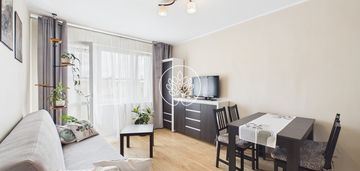 Świeżo po remoncie mieszkanie 3pokojowe z balkonem