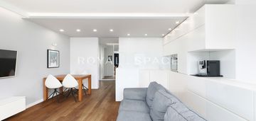Przestronny 2-pokojowy apartament z balkonem!
