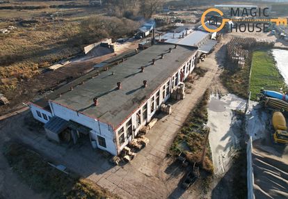 Działka przemysłowa 6950 m² z halą i wiatą – media