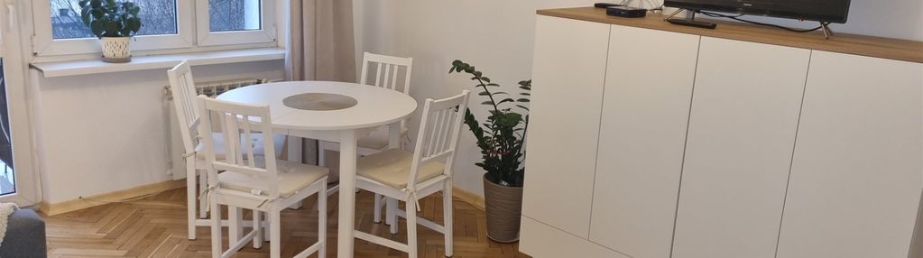 2 pokoje, parking, ogrodzony blok !!!