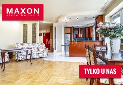 Taras + balkon - 2 strony świata -garaż + parking