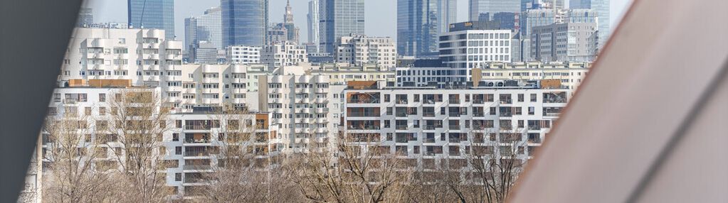 3 pokoje na poddaszu 85m² | metro | widok