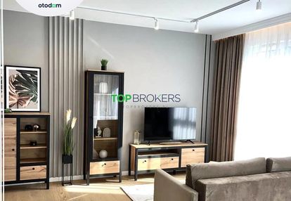 Salon z aneksem i 2 pokoje, balkon, garaż
