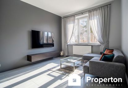 2 pokoje po remoncie | plac szembeka | kamienica