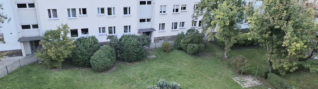 3 pok. wrocław krzyki dworzec główny balkon