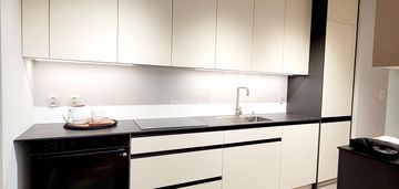 Przestronne 4 pokoje, 76,5m2,duży balkon,miejsce postojowe, komórka lokatorska.