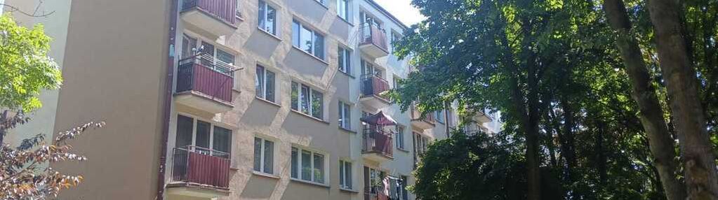 2 pokojowe, 32 m kw - wielka płyta - do remontu