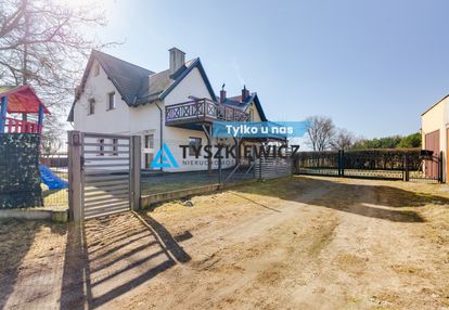 Dom z basenem częstkowo 8 km od kościerzyny