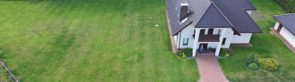 Dom wolnostojący w otulinie lasu w gdyni dąbrowie.