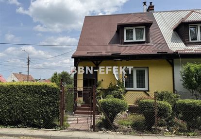 Budynek w zabudowie bliźniaczej