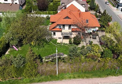 Dom. sprzedaż. wieluń. wyspiańskiego