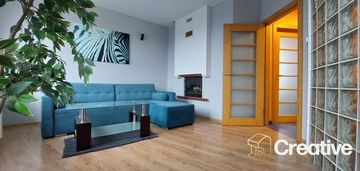 Mieszkanie z kominkiem na bemowie.