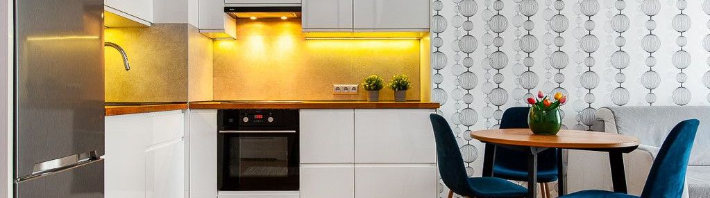 Lawendowe. 2 pokoje z miejscem postojowym w cenie