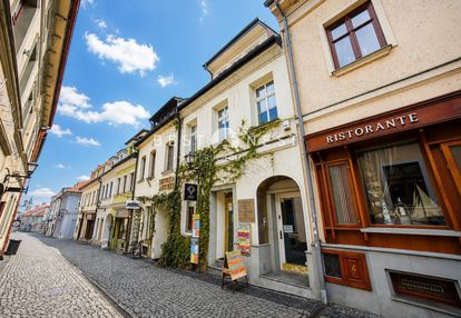 Kamienica 366 m² | 4 lokale | ścisłe centrum