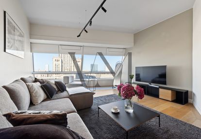 Apartament na złotej | 92,4 m2 | 2 pokoje