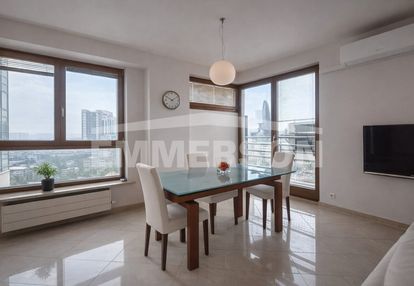 Komfortowy apartament 130 m² – śródmieście, metro