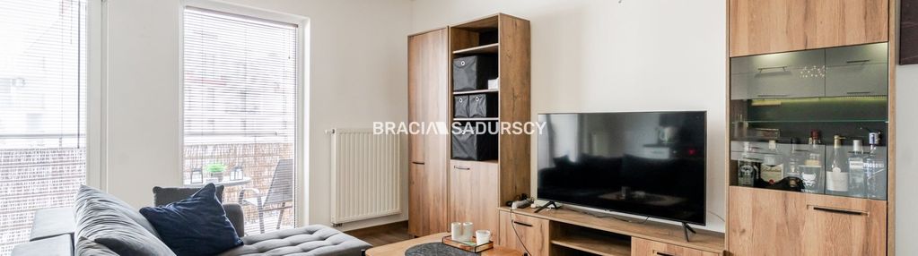 Gotowe do wejścia | 2 pok | duży balkon | parking