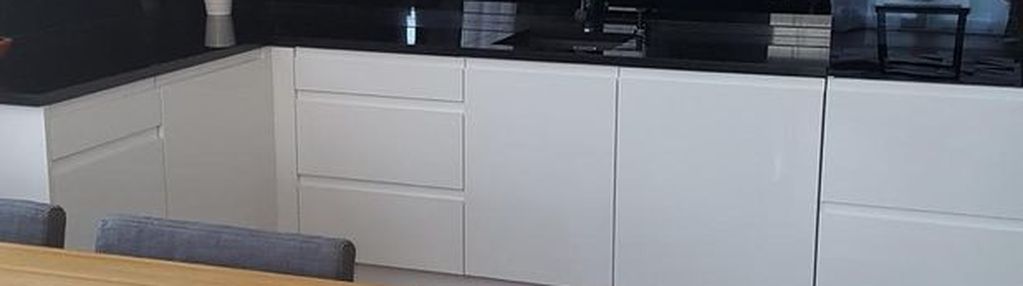 Białołęka | 4 pokoje | komórka | 2 garaże
