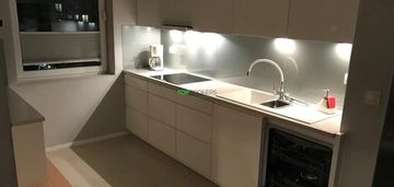 Komfortowe i eleganckie 3 pokoje garaż, komórka