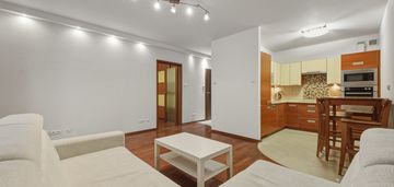 Apartament cichy  garażem tarasem