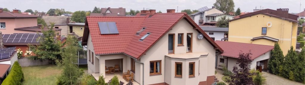 Wyjątkowy, przestronny dom w rejonie droniowiczek