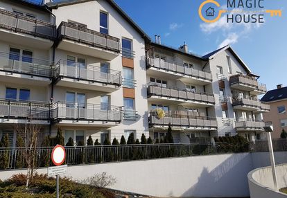 Trzypokojowe mieszkanie w świetnej lokalizacji.