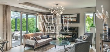 Elegancki dom z oranżerią w zaciszu gdyni